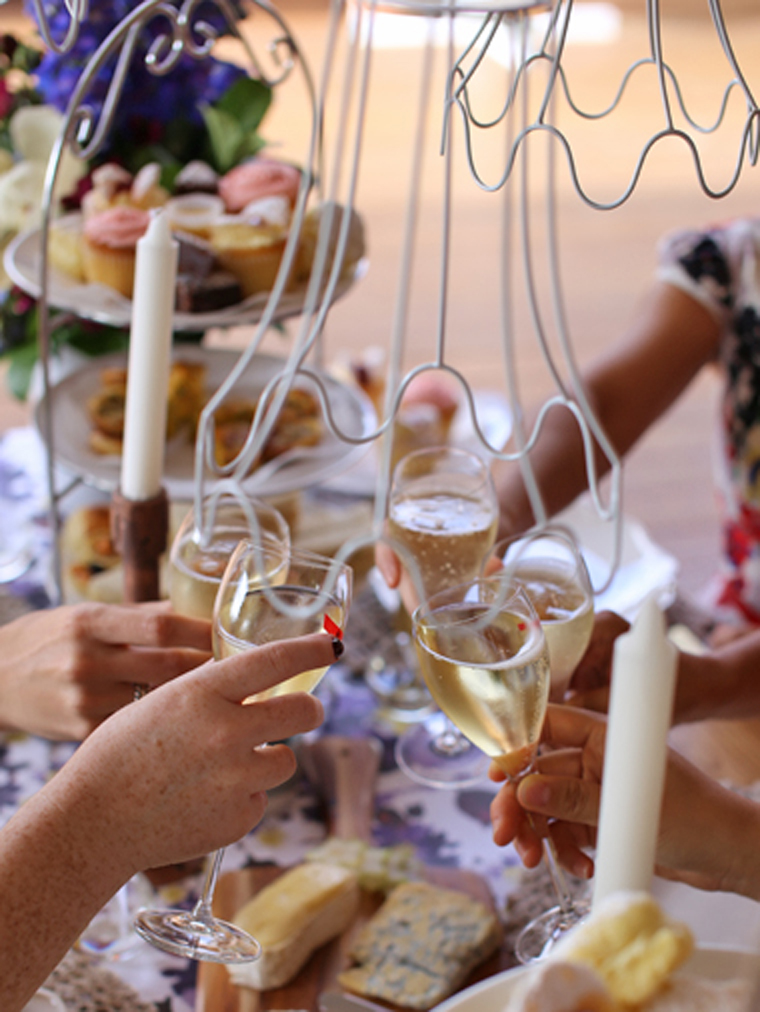 Sarbe Christmas  Afternoon Tea by Lovestruck Weddings