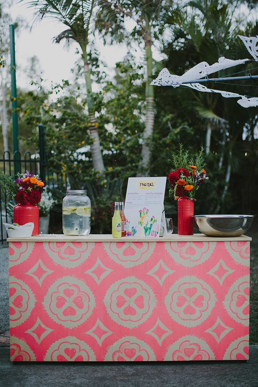 Lovestruck Weddings - Mike & Zoe - Pop Taco Stand